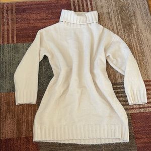 Huge & cozy maternity sweater